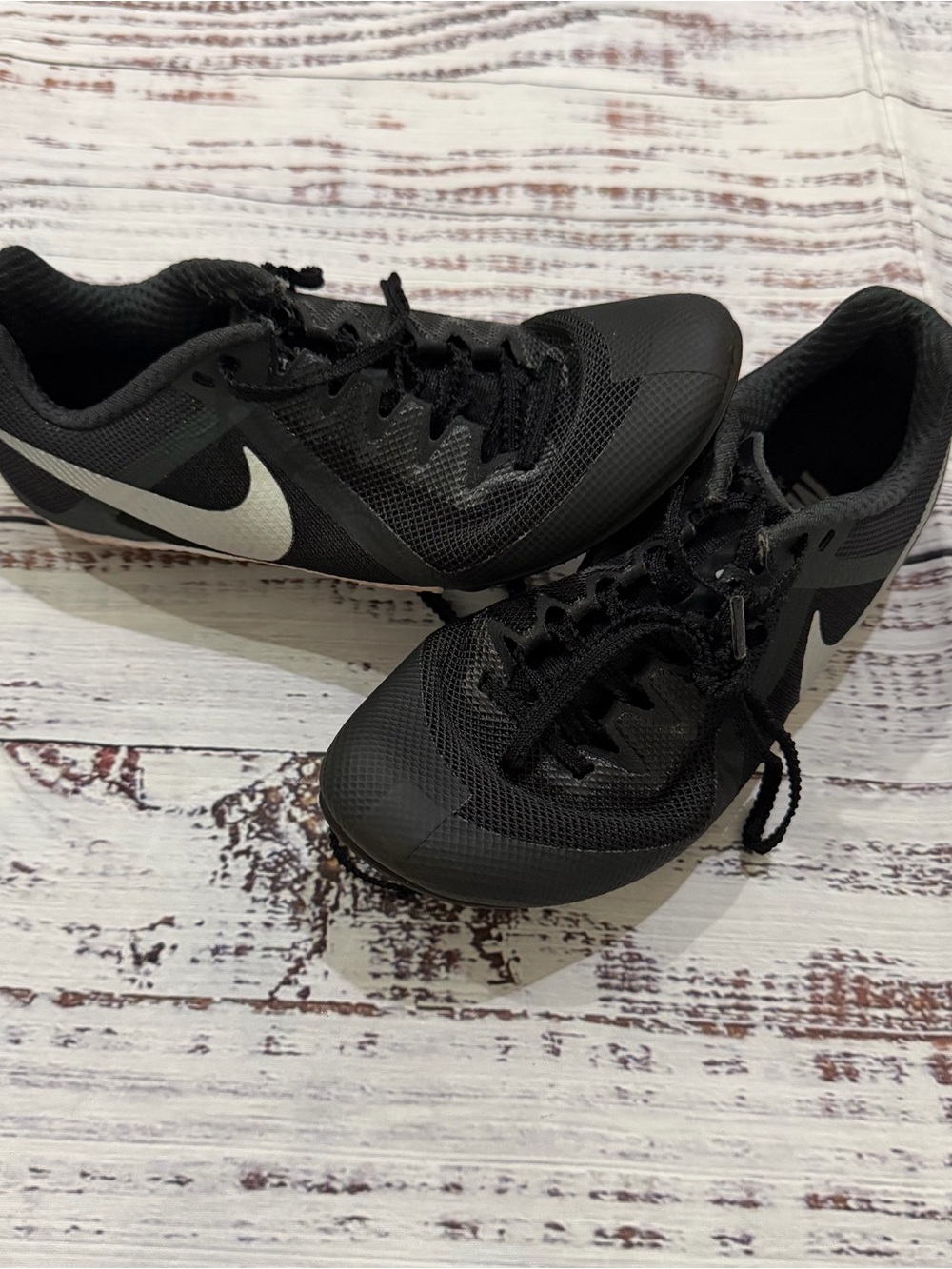 Youth track shoes size 4.5 youth black and silver